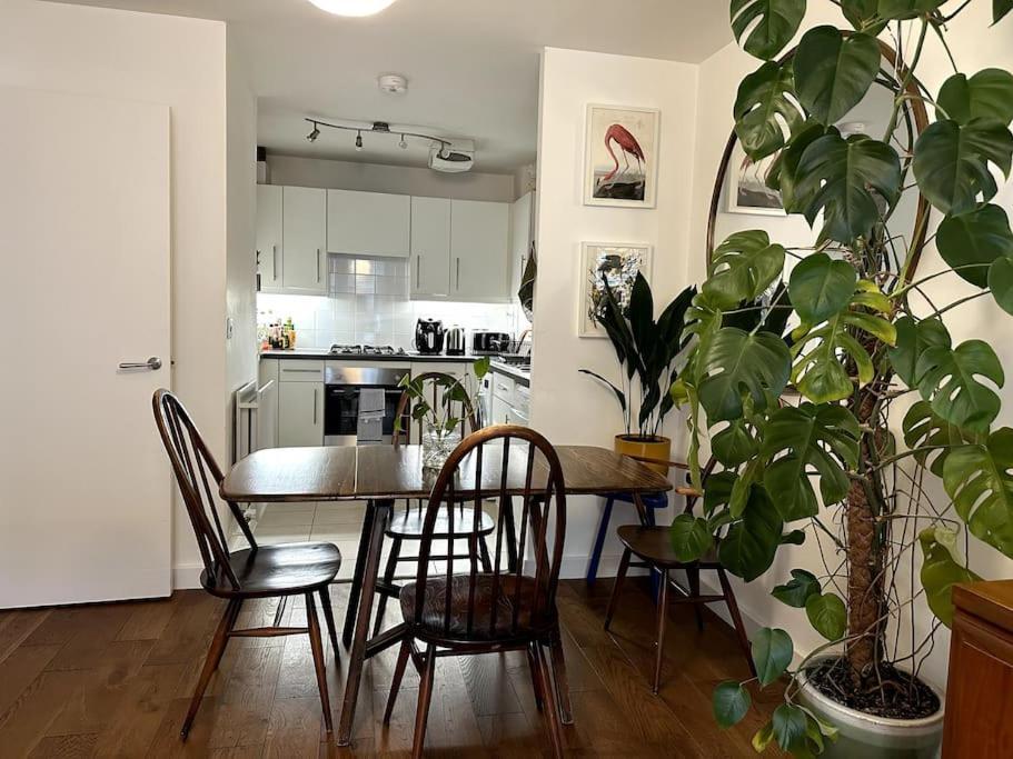 Apartment Artist In Islington, Shoreditch, Old St