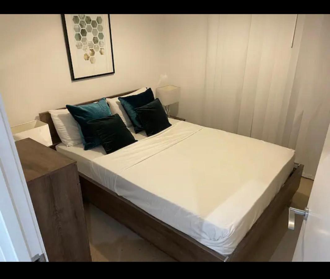 Luxurious 2 Bedroom In Canary Wharf Apartamento