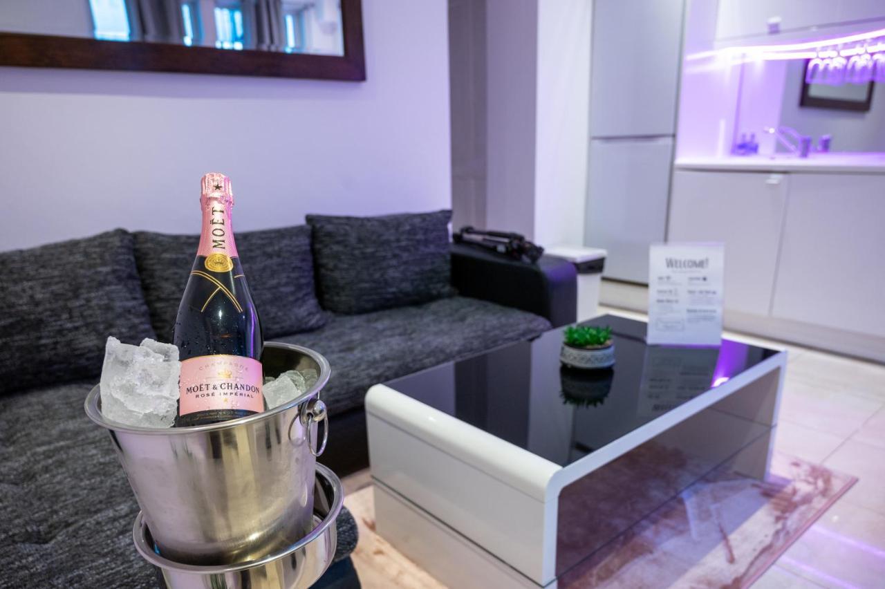 10 Min Walk Oxford St - Hyde Park * London
