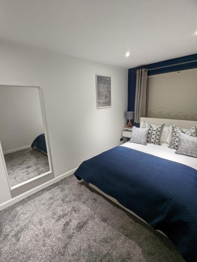 1 Bed Near Vibrant Bethnal Green Londen