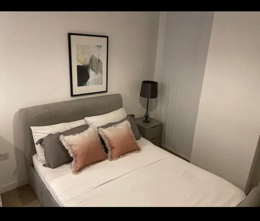 Luxurious 2 Bedroom In Canary Wharf