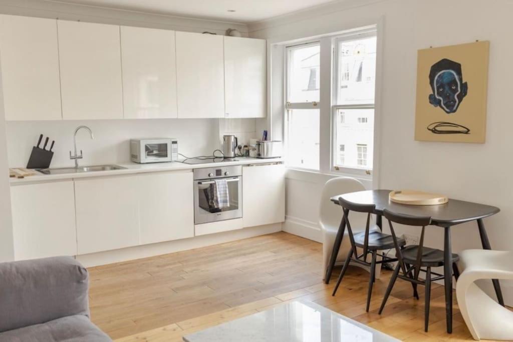 Cool, Quiet Notting Hill 2 Bed Londres