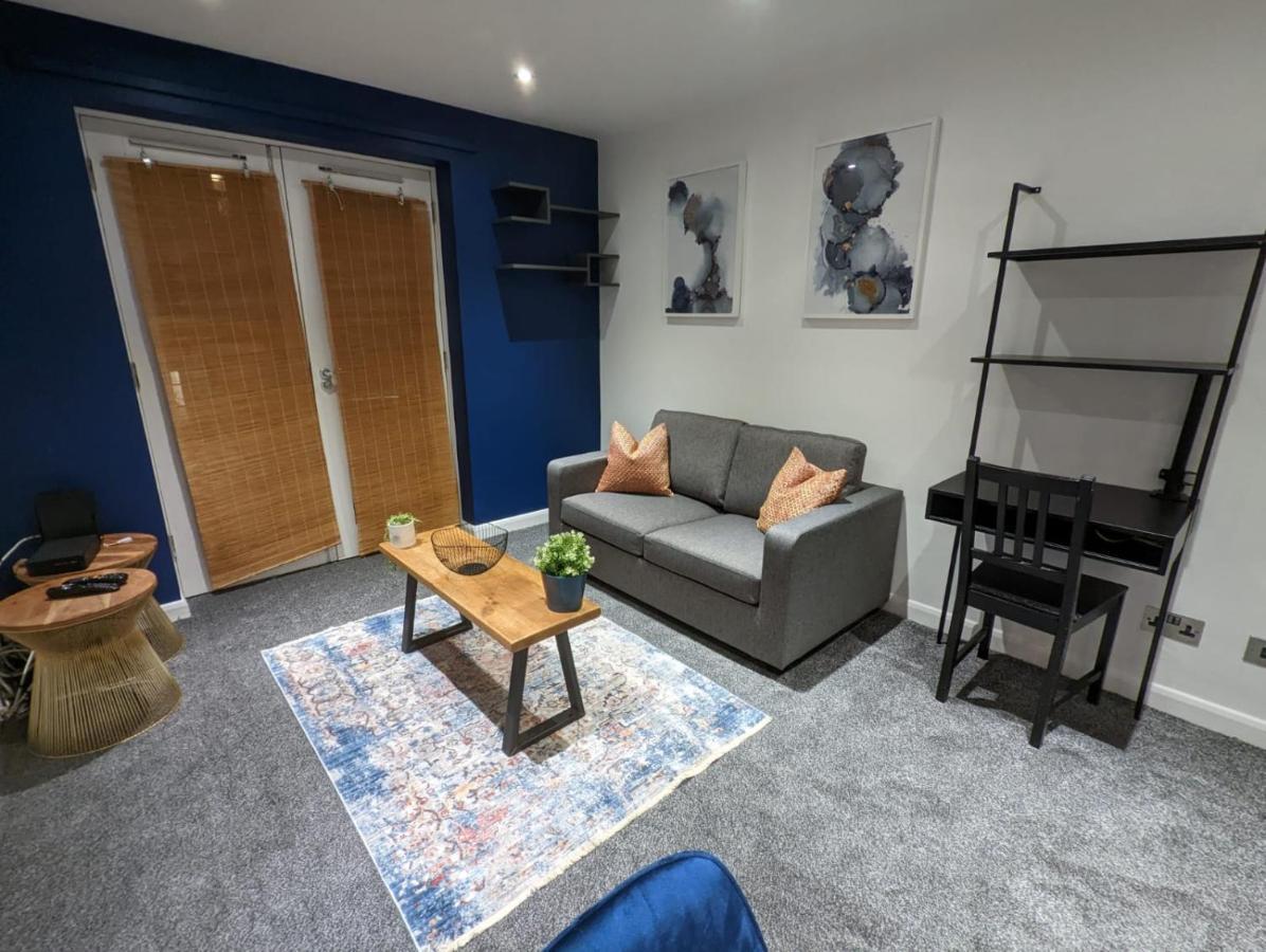 1 Bed Near Vibrant Bethnal Green Appartement