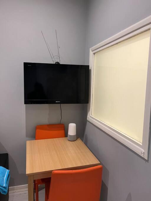 Apartment Ground Floor One Bedroom Flat Hyde Park In Central London