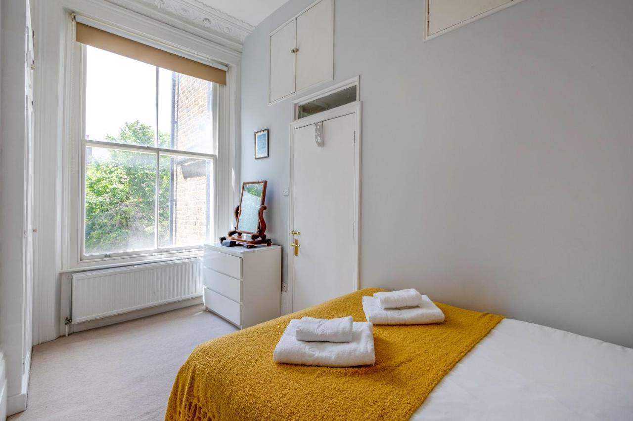 Bright 2 Bedroom Flat With Terrace In Notting Hill London