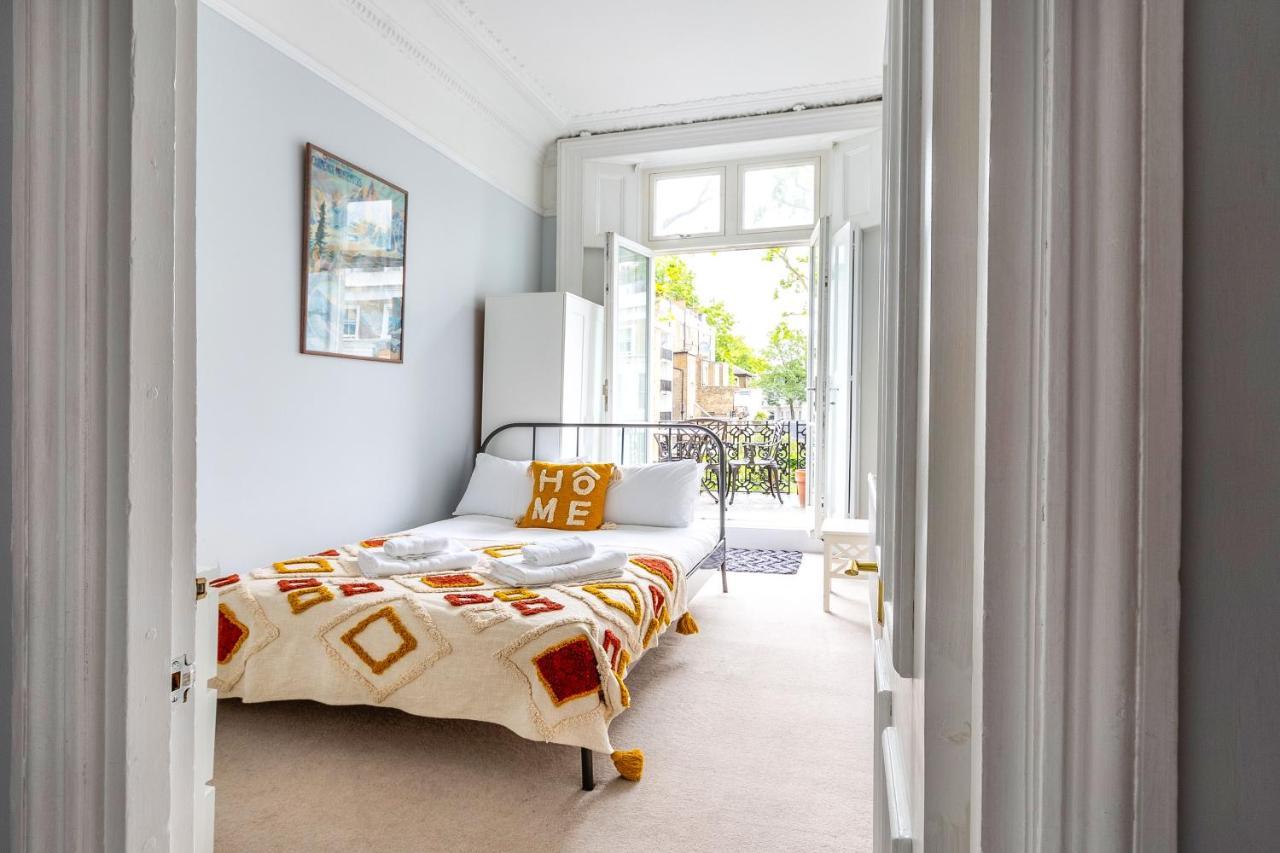 Bright 2 Bedroom Flat With Terrace In Notting Hill London