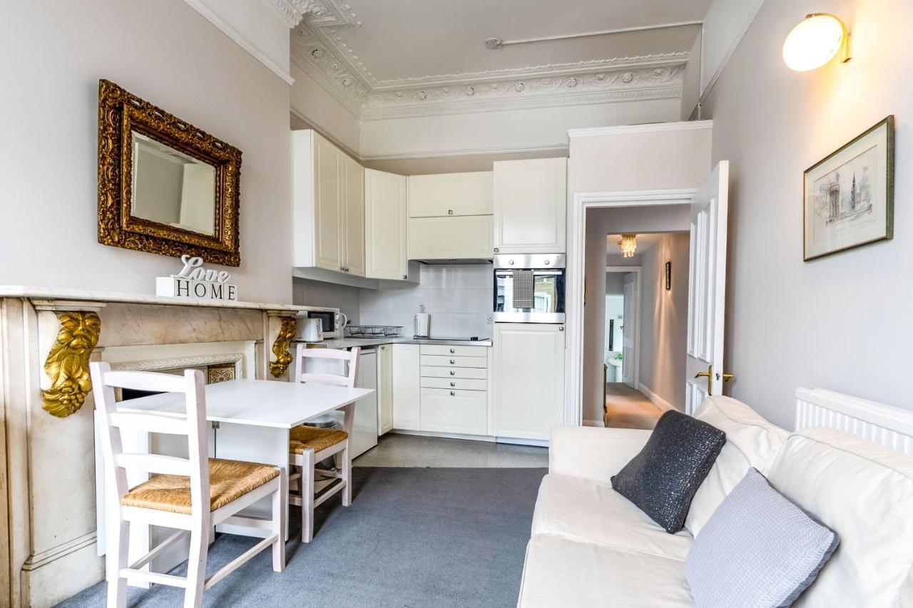 Bright 2 Bedroom Flat With Terrace In Notting Hill London