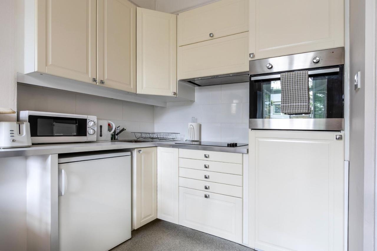 Bright 2 Bedroom Flat With Terrace In Notting Hill * London