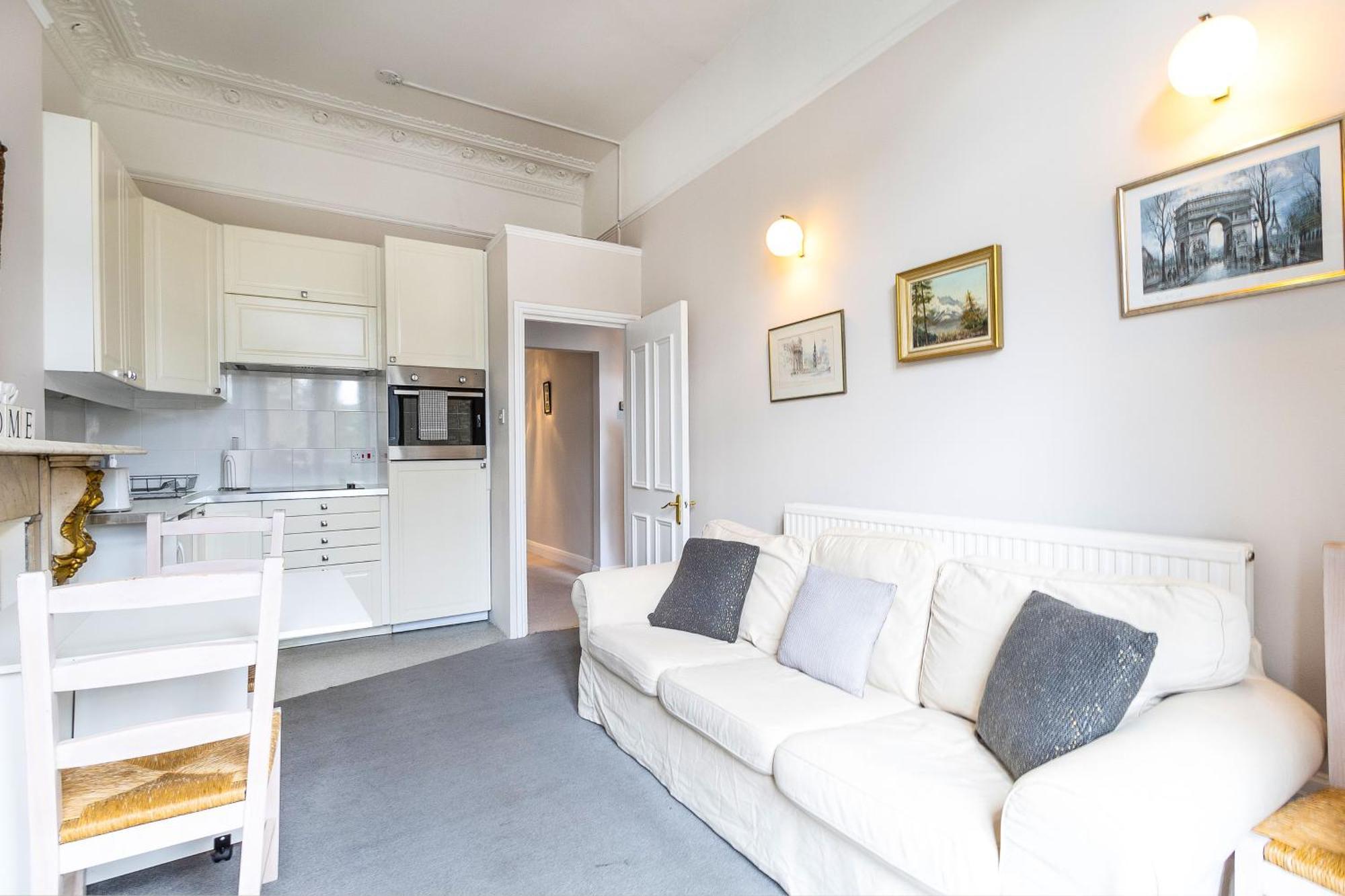 Bright 2 Bedroom Flat With Terrace In Notting Hill Apartment London