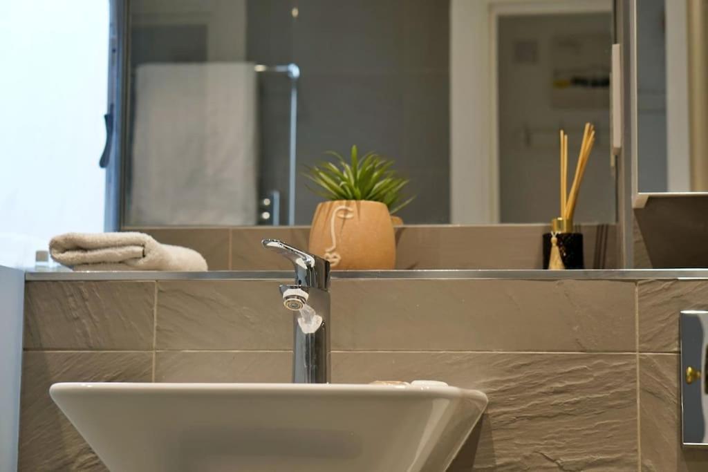Notting Hill - Portobello Road Lux F7 Apartment London