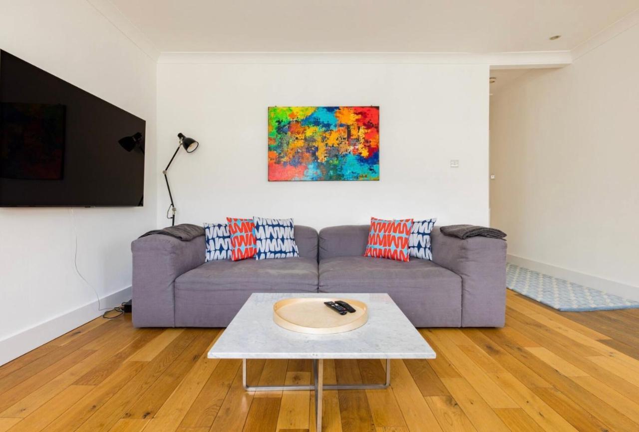 Cool, Quiet Notting Hill 2 Bed * Londres