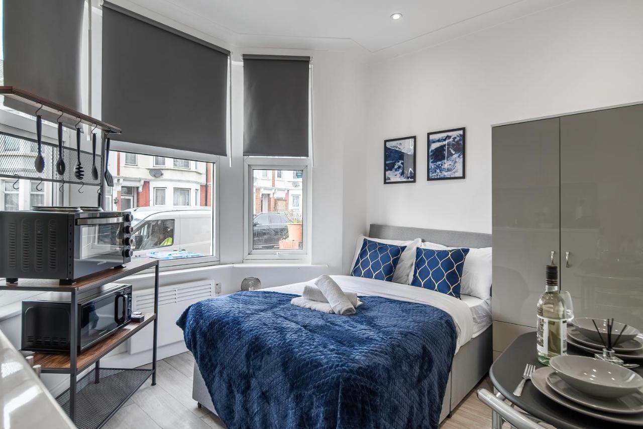 Livestay-modern Studio In Zone 2 Londen