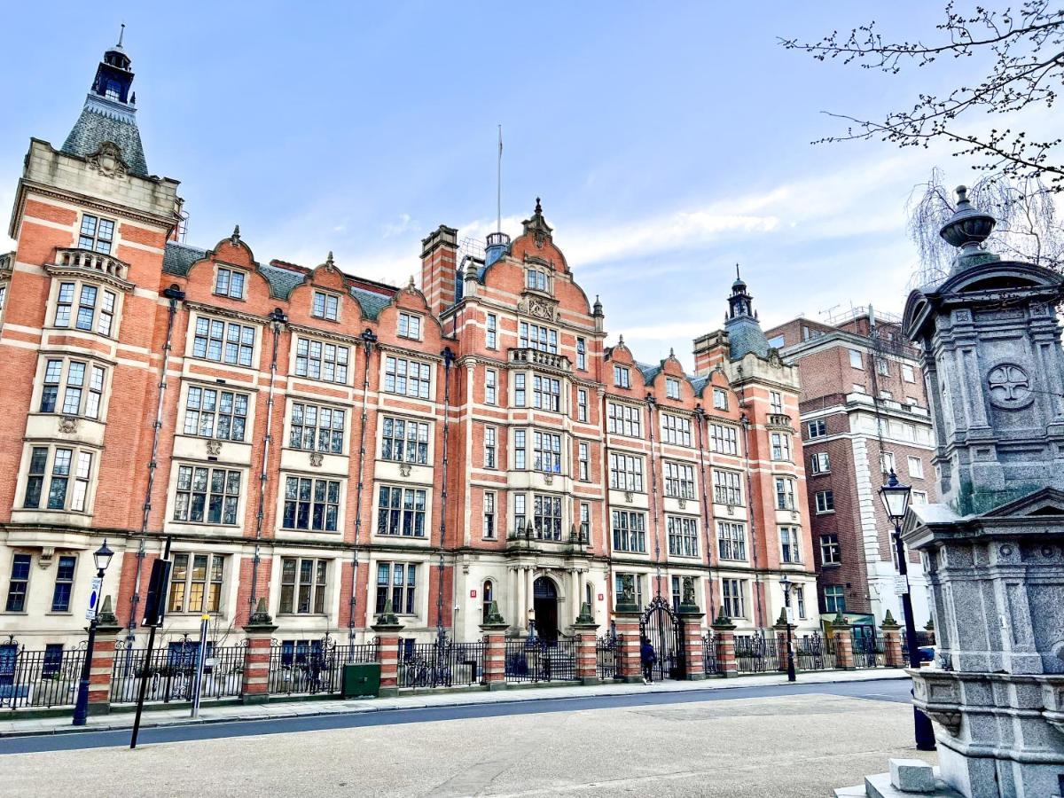 Deluxe Entire Between Covent Garden And St Pauls Cathedral Apartment *