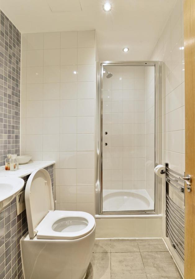 Farringdon Laceby Apartahotel *