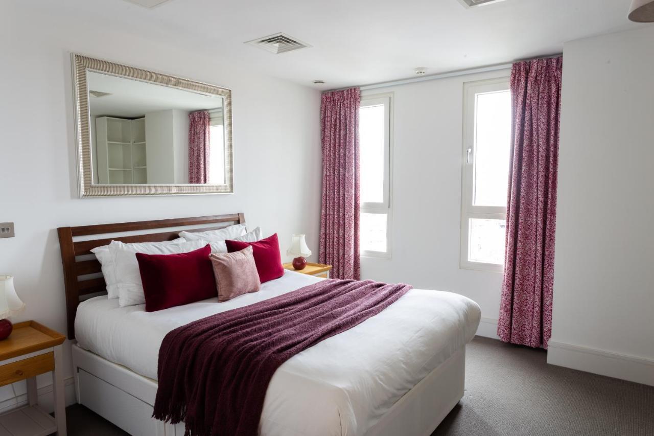 Apartamento 2 Bed 2 Bath Penthouse With Amazing Views With Free Parking
