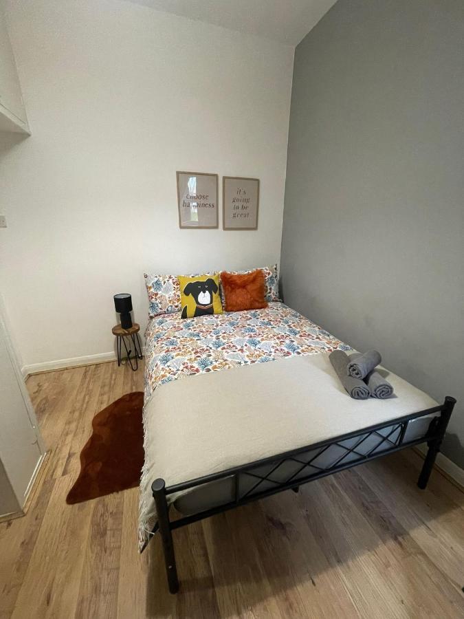 Contemporary Private Near Central Privatunterkunft London