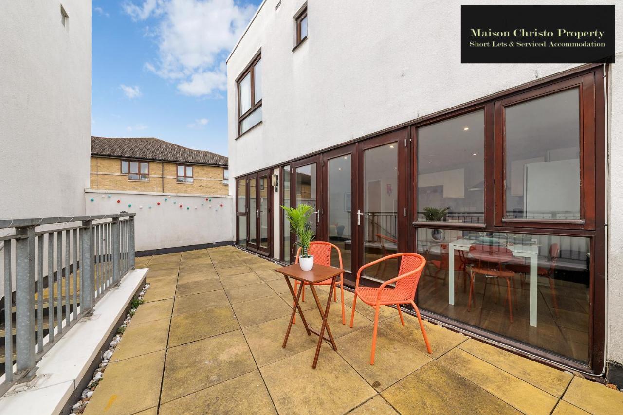 Appartement Eden 2bedroom Sleeps 6 In With Wifi & Leisure By Maison Christo Short Lets & Serviced *