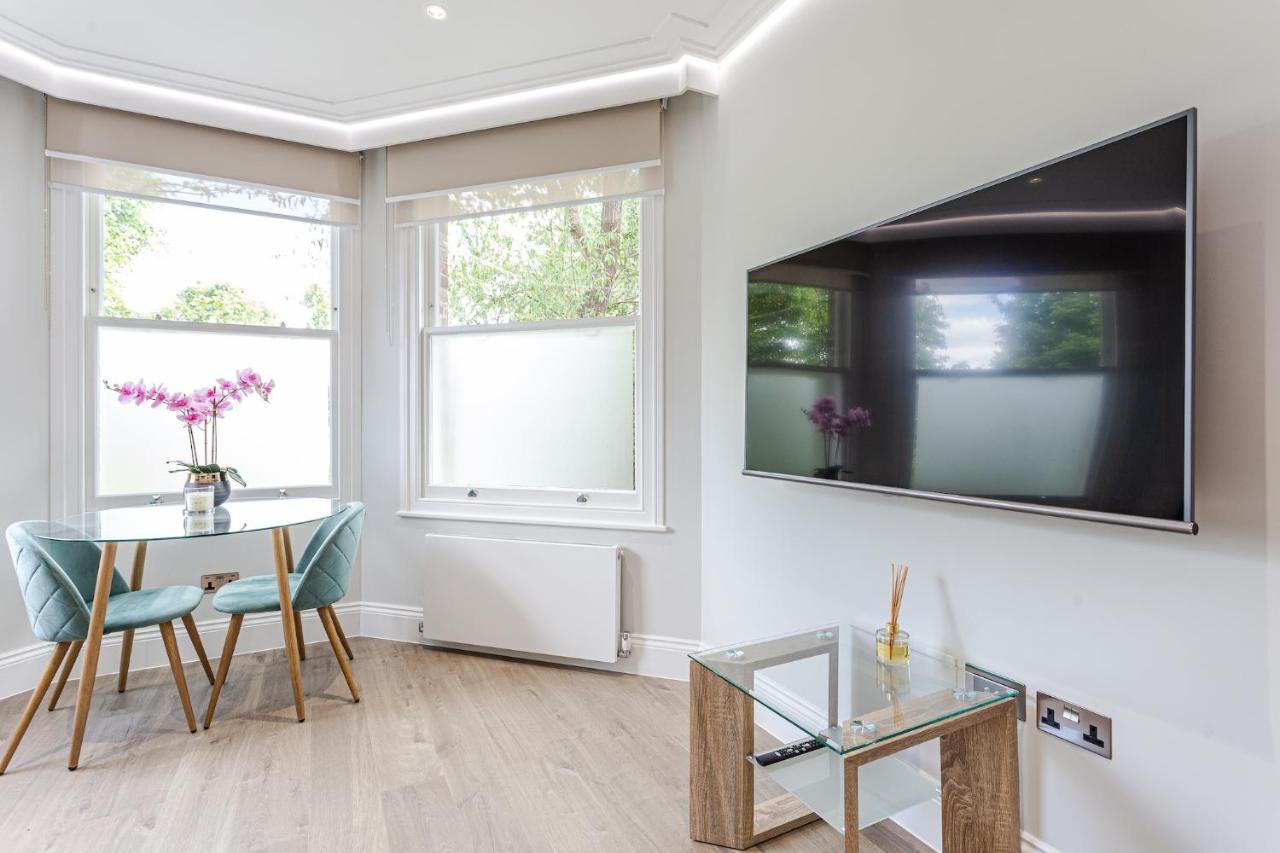 Luxlet - Heart Of Hampstead, * Londen