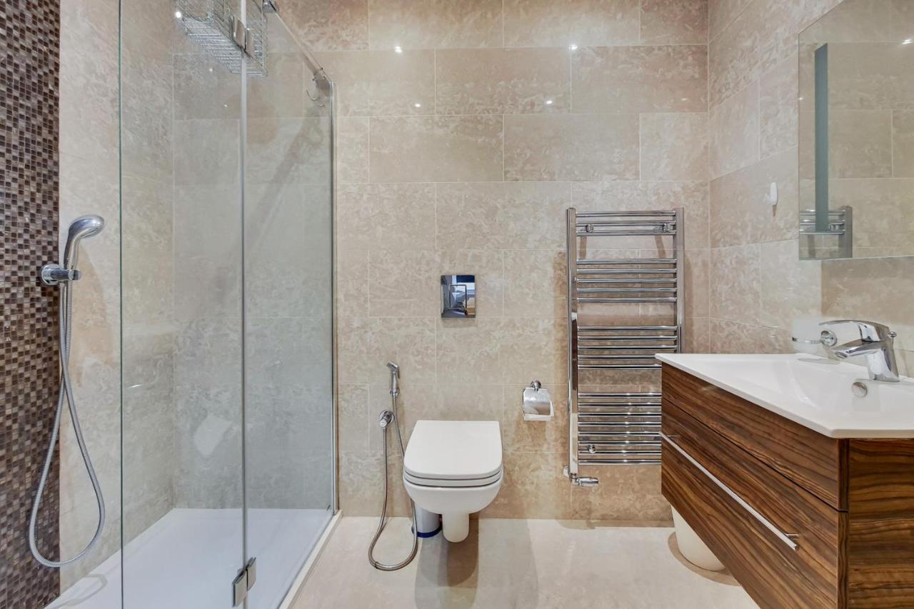 The Gloucester Residences * London