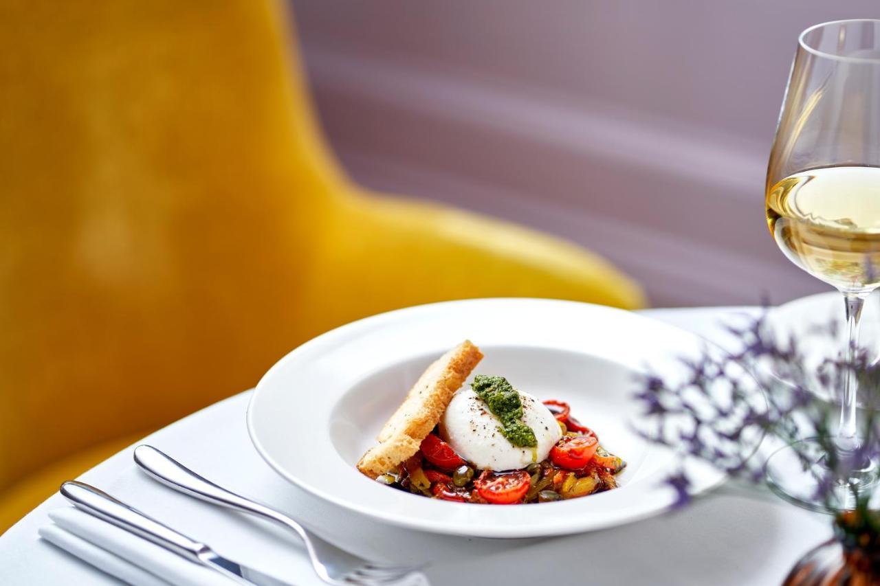 The Kensington 5* London