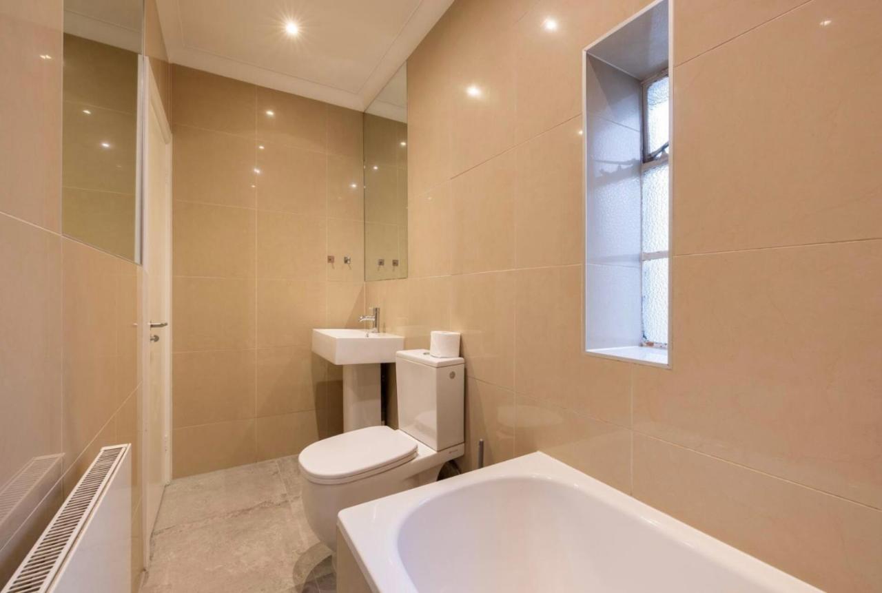 Cool, Quiet Notting Hill 2 Bed Londres