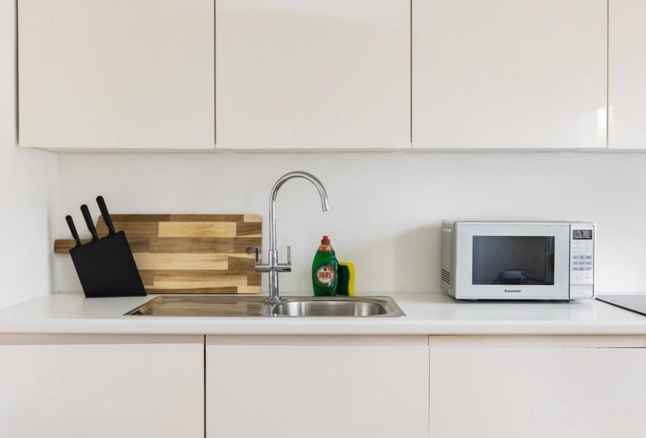 Cool, Quiet Notting Hill 2 Bed Apartamento *