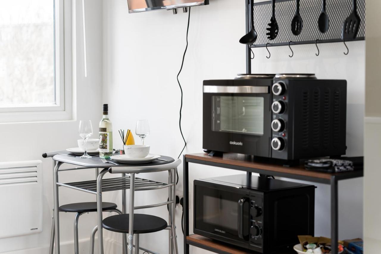 Livestay-modern Studio In Zone 2 Londen