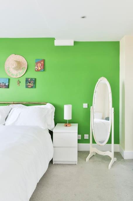 Apartment Dovecote - Sanctuary In The Sky