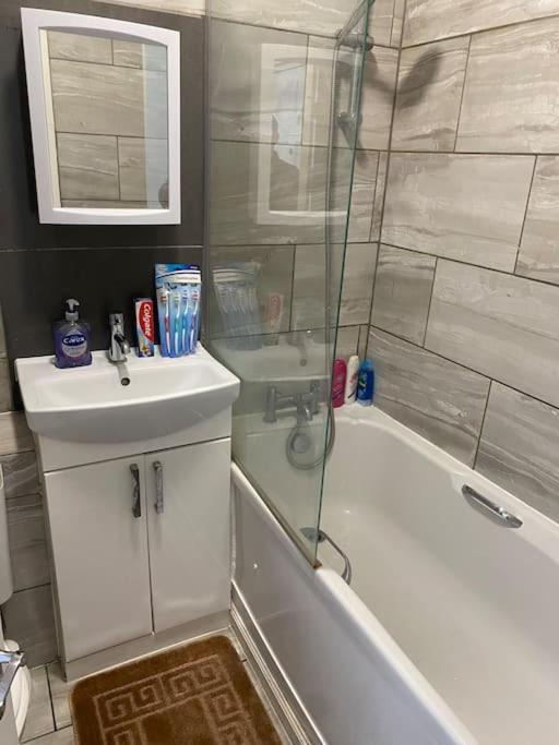 Ground Floor One Bedroom Bayswater Central Apartamento *