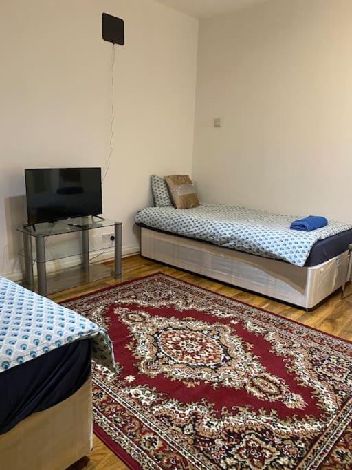 Apartamento Ground Floor One Bedroom Bayswater Central Londres