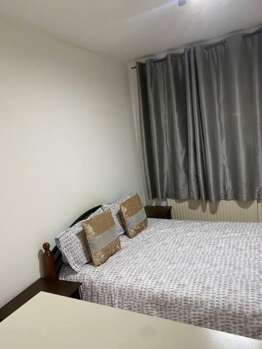 Ground Floor One Bedroom Bayswater Central * Londres