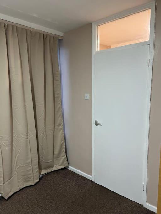 Appartement 016- 1 Bedroom Church Street F31 *
