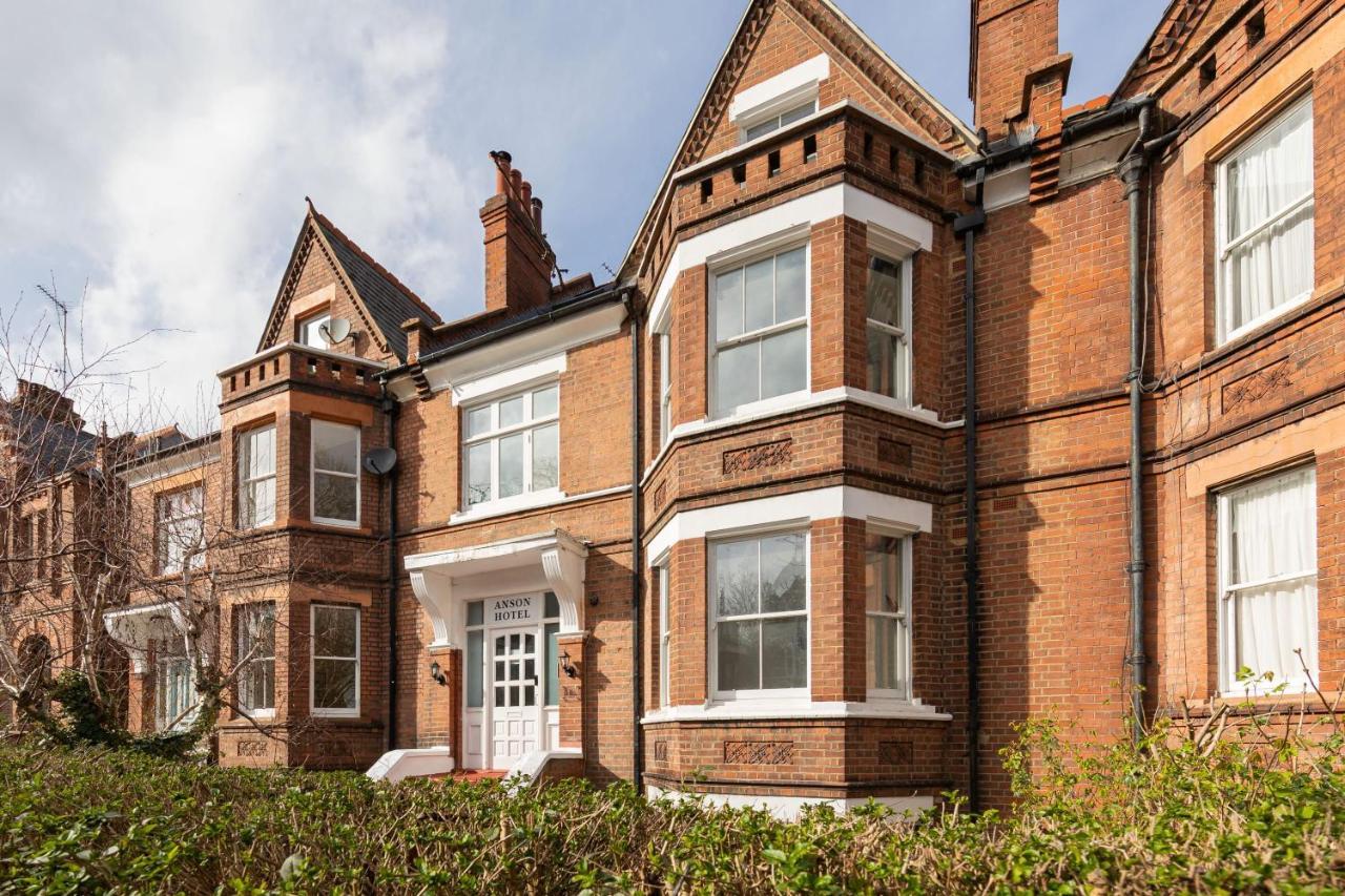 Apartment Double Bedroom In Tufnell Park With Wifi