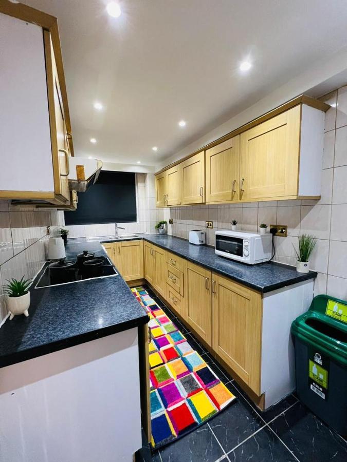 Comfy 2 Bedroom Flat Edgware Road London