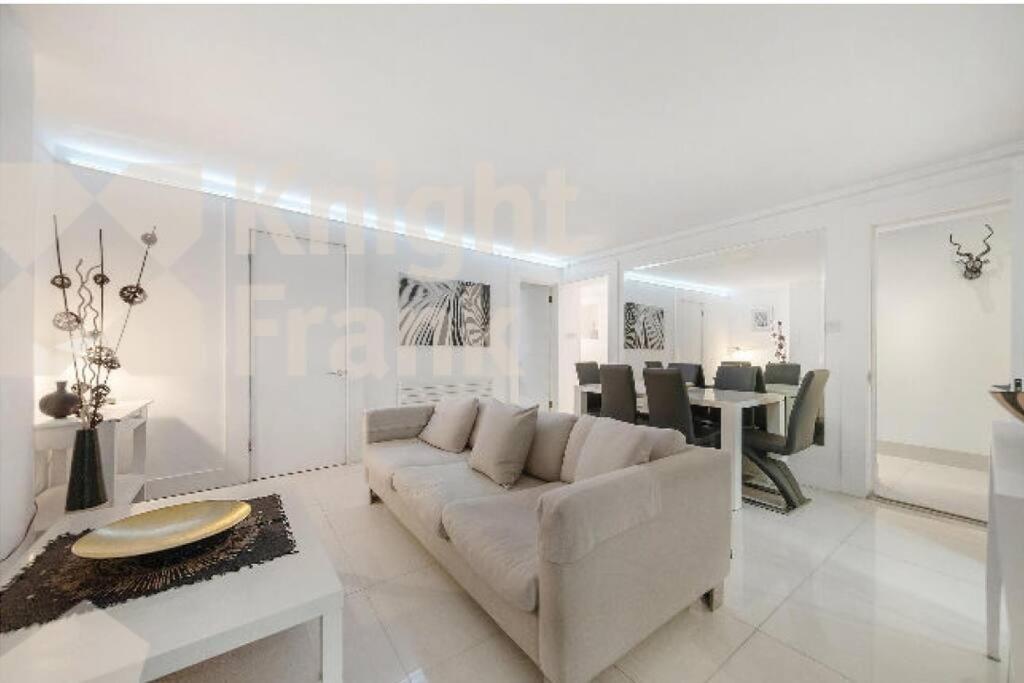 Earls Court Spacious Apartamento *