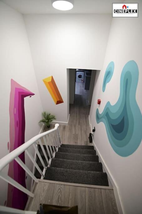 Appartement Cheerful 1bed Studio Flat With Netflix And Wi-fi By Cineplex Short Lets & Serviced
