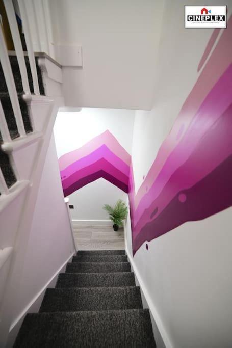 Cheerful 1bed Studio Flat With Netflix And Wi-fi By Cineplex Short Lets & Serviced Appartement