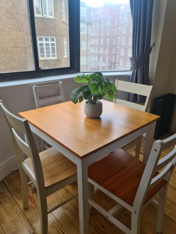 Apartamento Rare Gem Close To Transport Links Londres