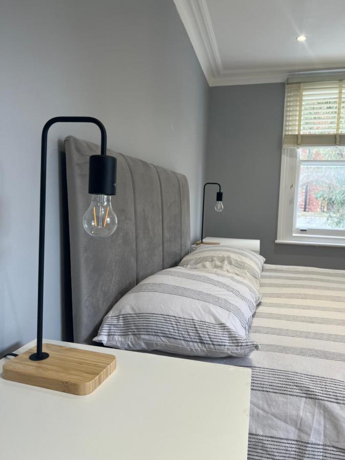 Lovely 2-bedroom Victorian Flats Londres