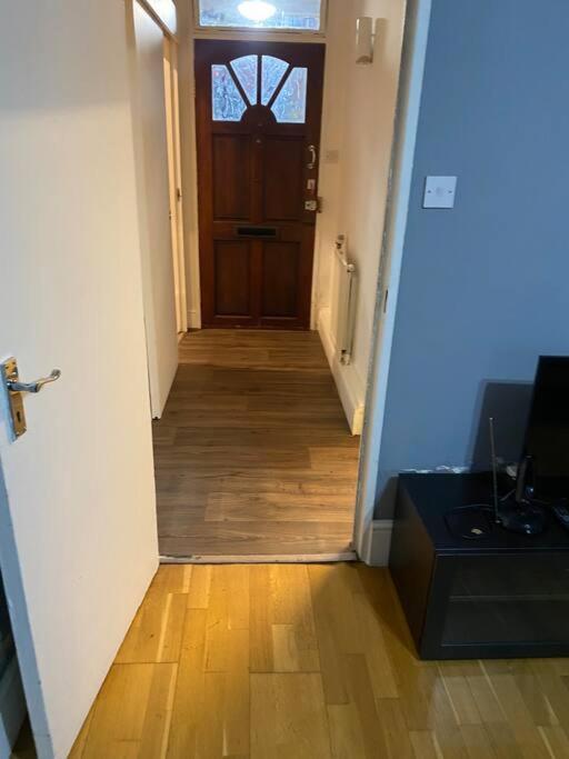 019- Premium Location Bayswater 2 Apartamento *