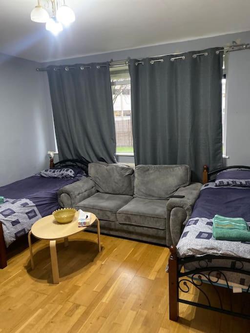 019- Premium Location Bayswater 2 Apartamento *
