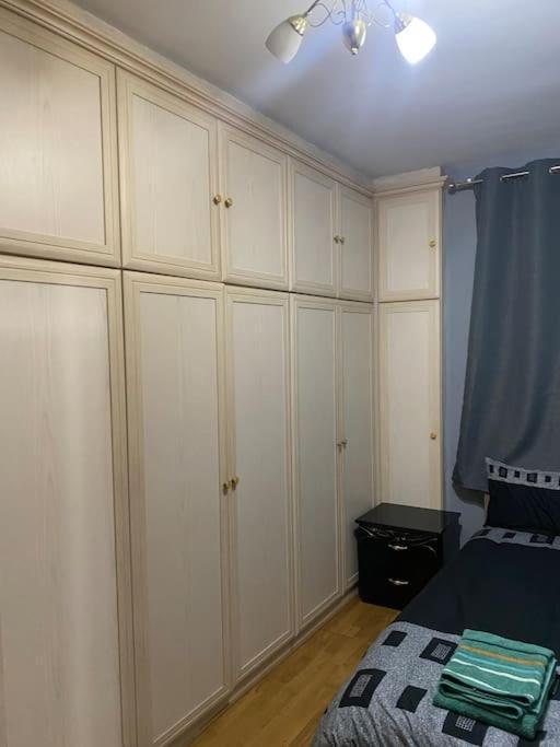 019- Premium Location Bayswater 2 Apartamento *