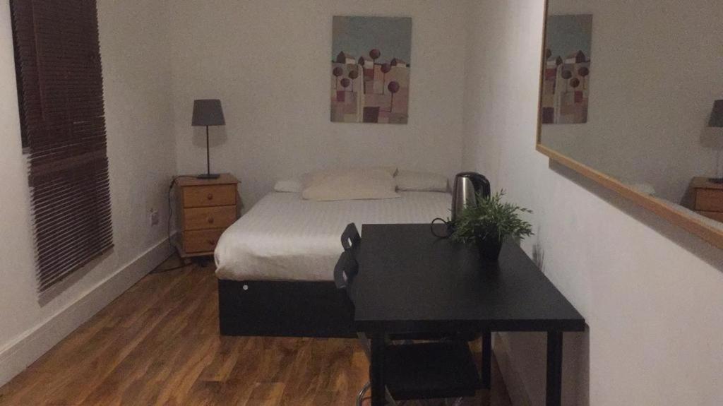 Londonrooms Guest house London