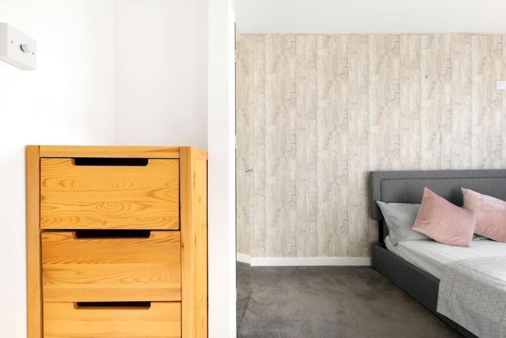 Apartment Beautiful Richmond Park Views & London