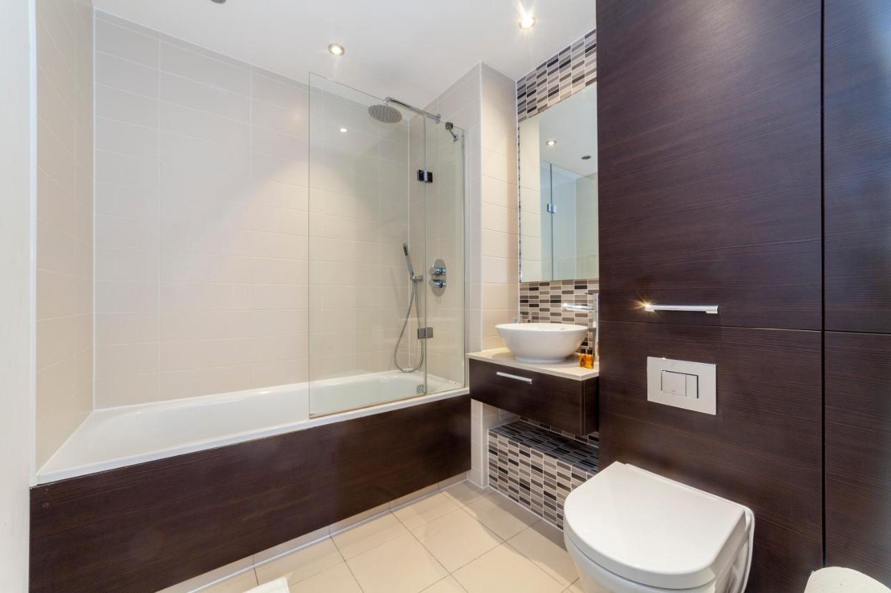 Modern 3bdr Flat W Large Balcony, Kentish Town London