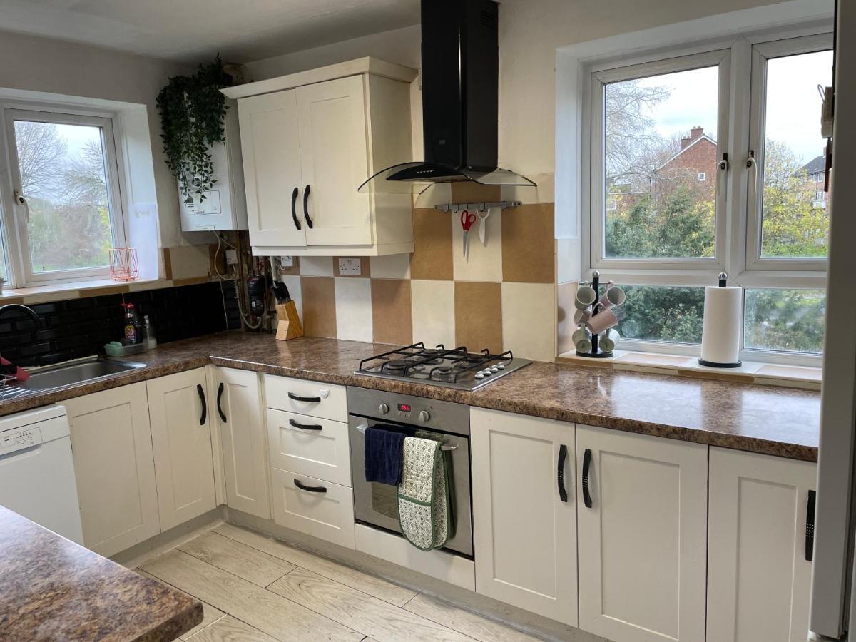 Spacious 2 Bedroom Flat 20mins To Oxford Street By Tube