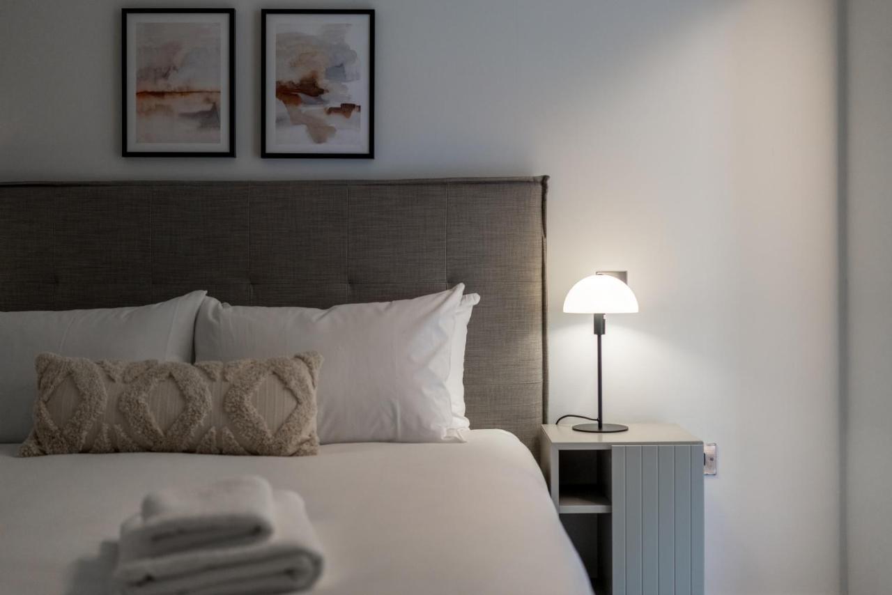 Ferienhaus Joivy Stylish 3 Bed, 3 Bath House With Private Courtyard In Chelsea London