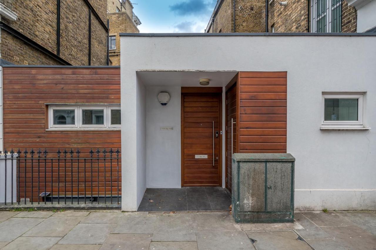 Ferienhaus Joivy Stylish 3 Bed, 3 Bath House With Private Courtyard In Chelsea