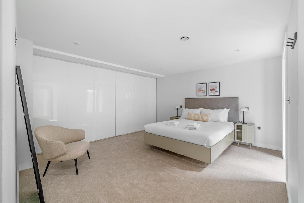 Ferienhaus Joivy Stylish 3 Bed, 3 Bath House With Private Courtyard In Chelsea *