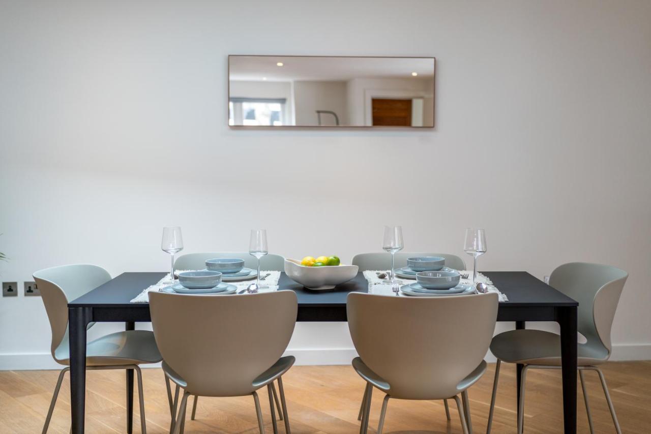Ferienhaus Joivy Stylish 3 Bed, 3 Bath House With Private Courtyard In Chelsea *